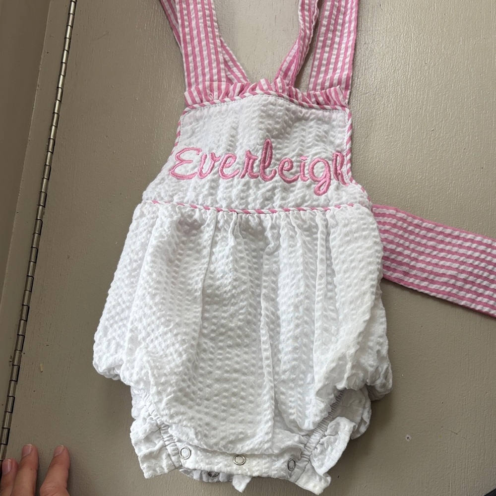 Everleigh custom baby bubble